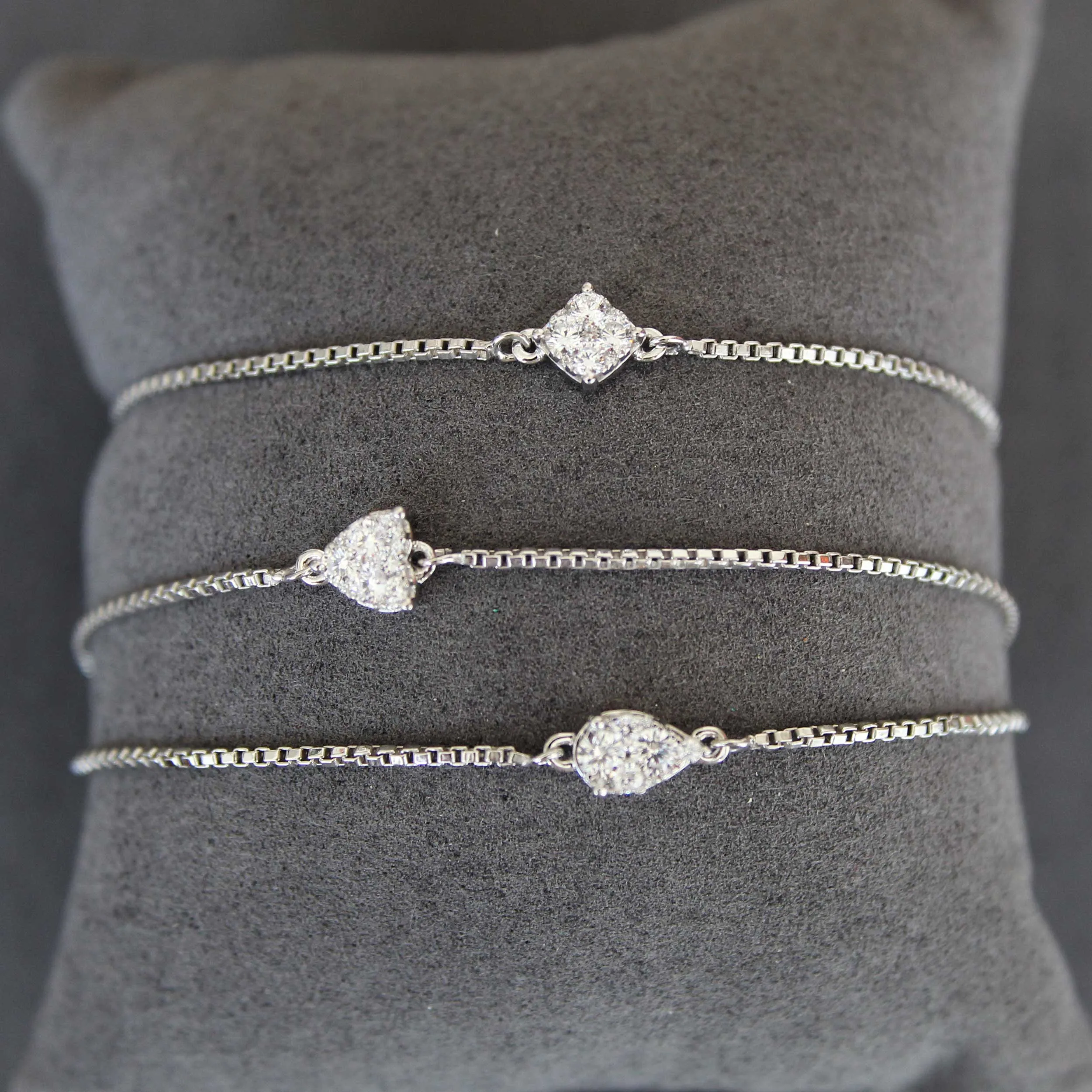 1/4 Cttw Cushion Cluster Adjustable Chain Bracelet in 925 Sterling Silver