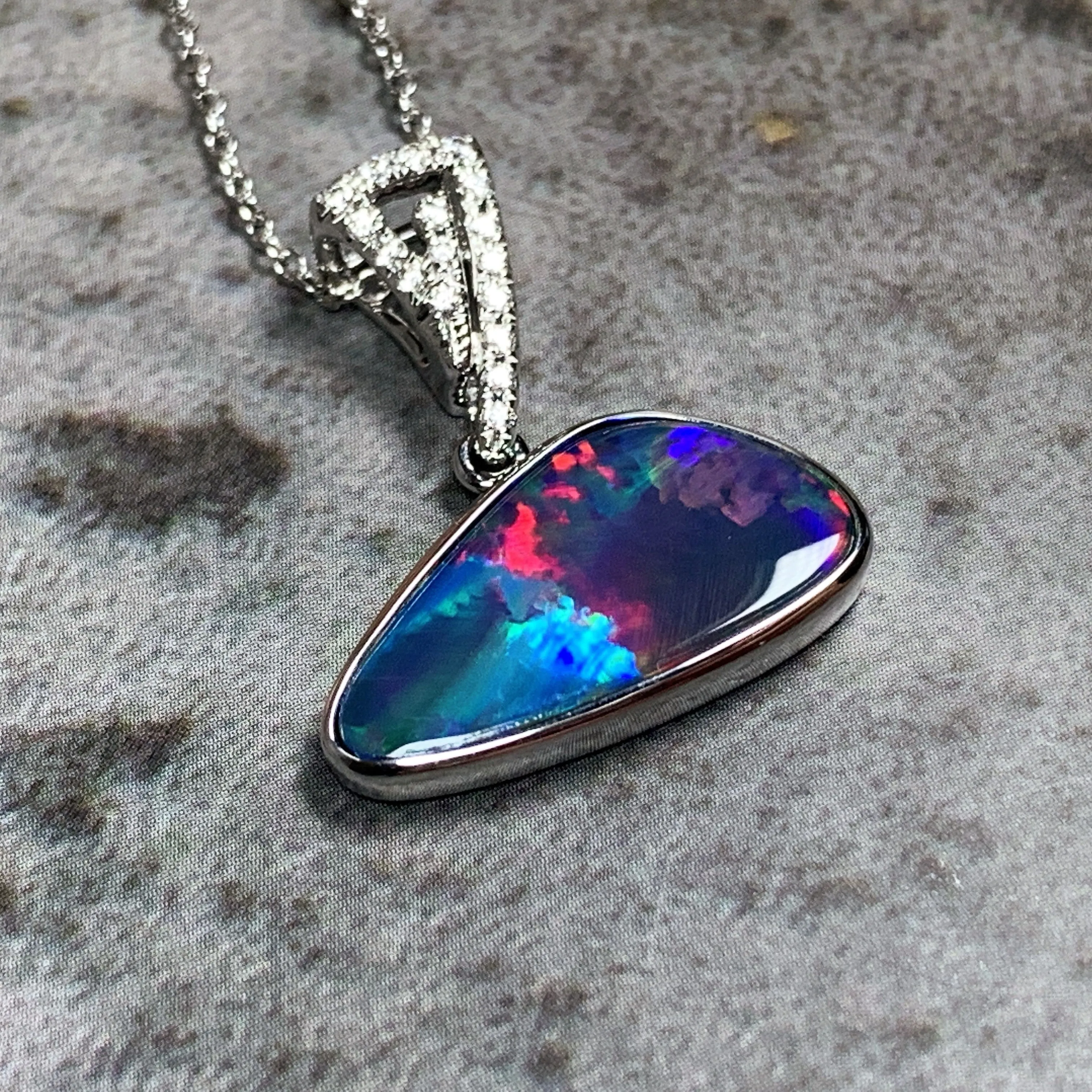 14kt White Gold Opal 3.6ct and Diamond pendant