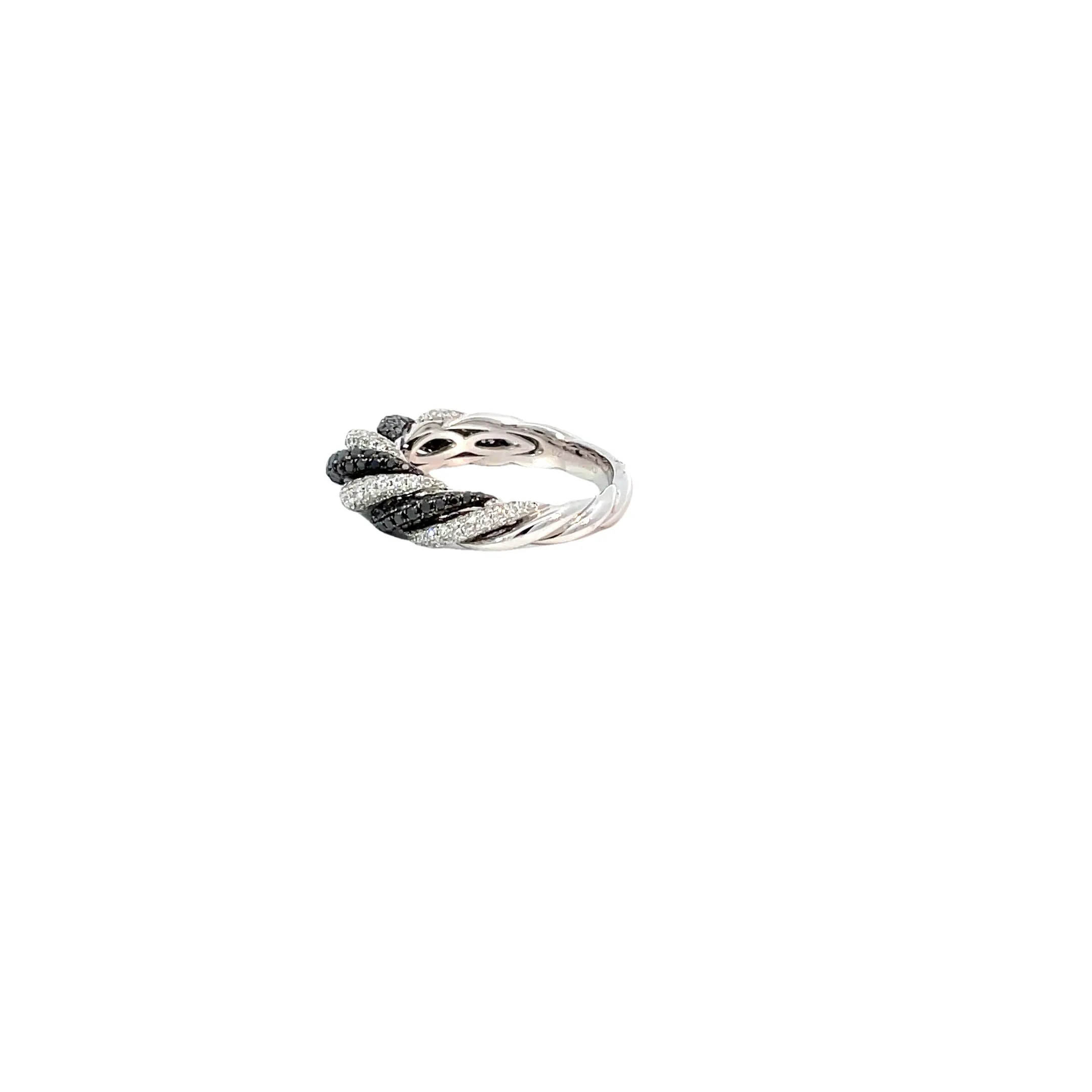 18 Karat White Gold Diamond Twist Ring