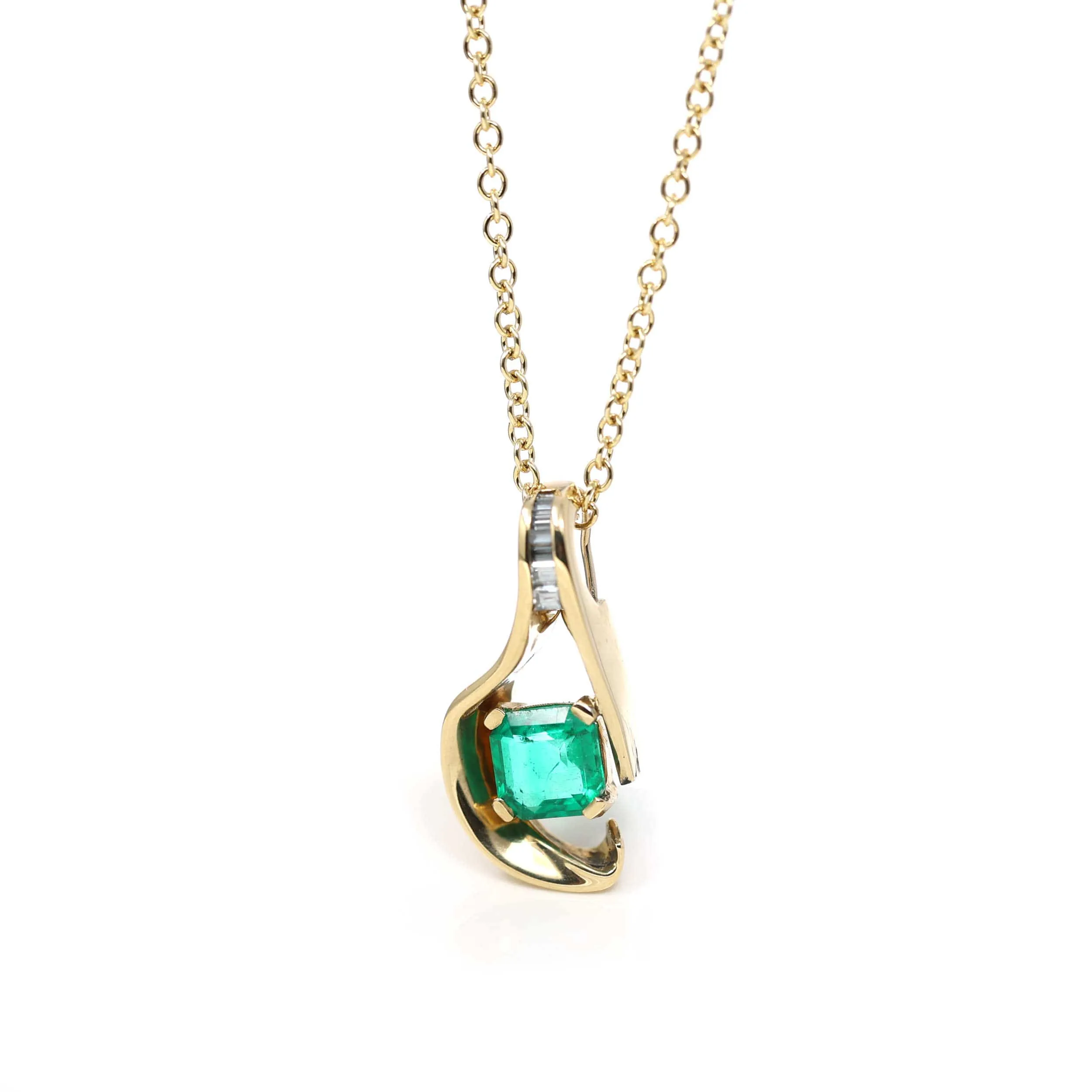 18k Yellow Gold Natural 4.23ct GIA Colombia Emerald Free From Necklace With Diamonds