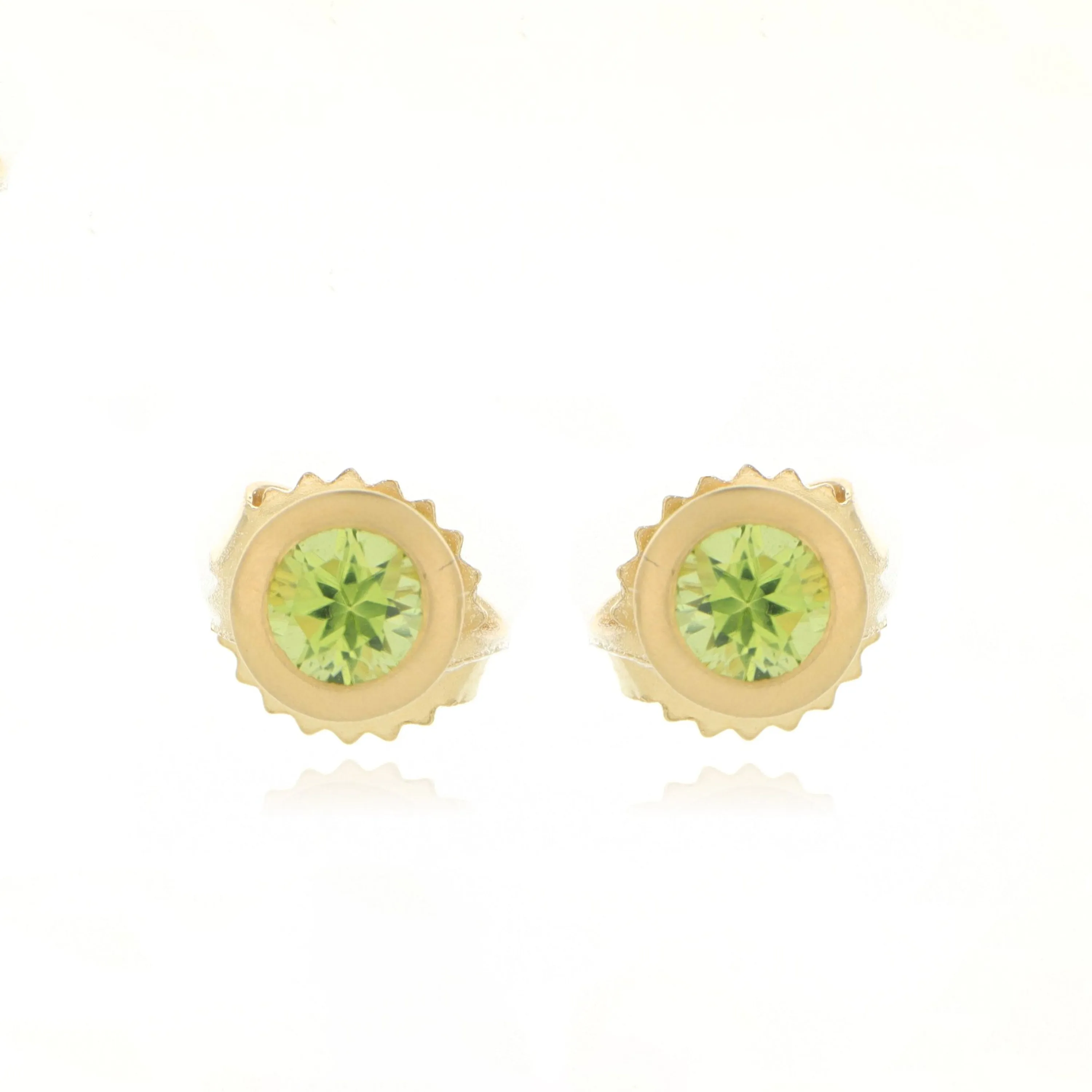 18k Yellow Gold Yum Drop Peridot Studs