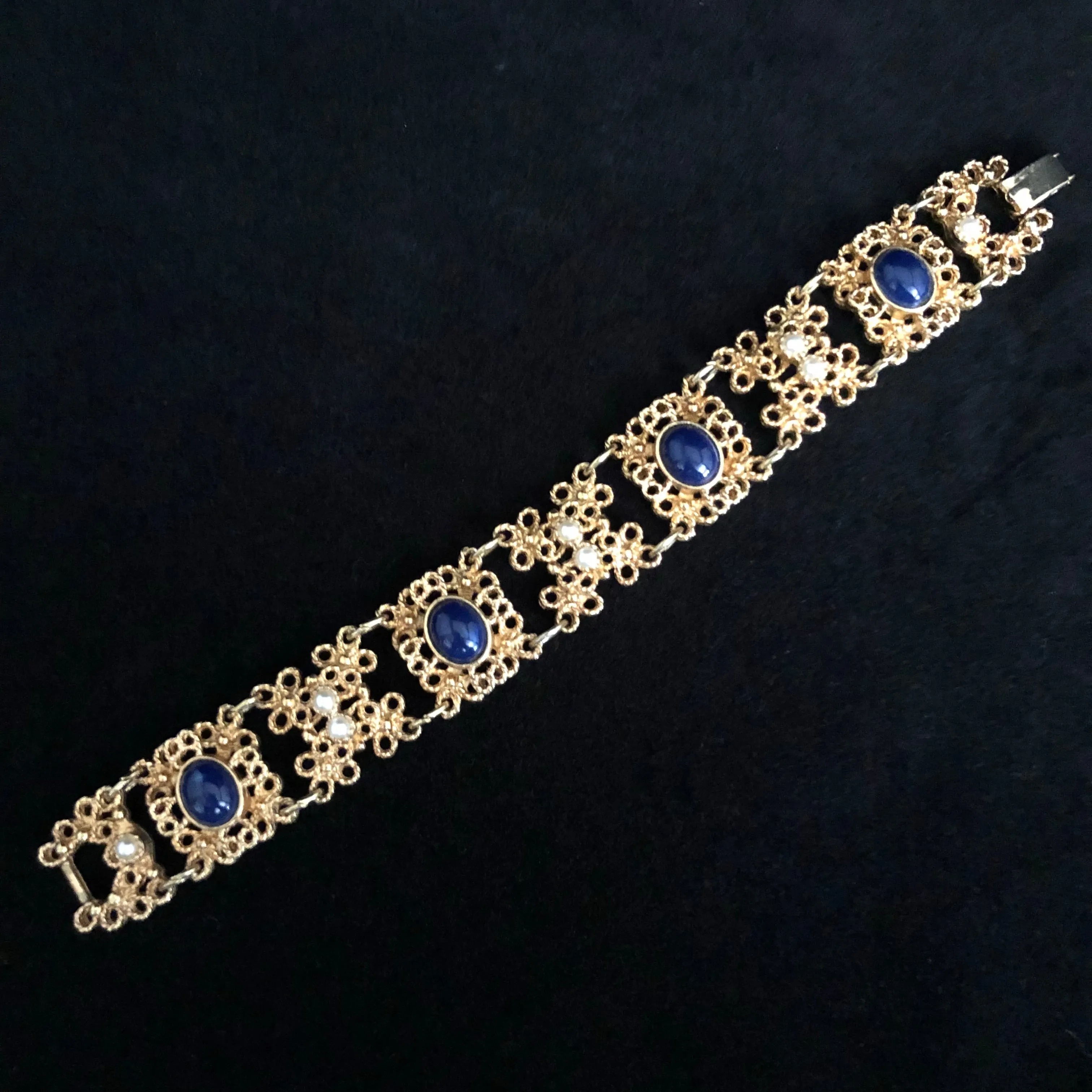 1975 Sarah Coventry Victorian Blue Bracelet