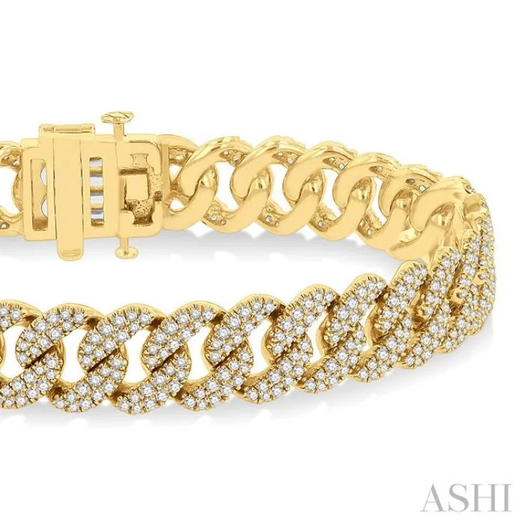 4 Ctw Round Cut Diamond Curb Bracelet in 14K Yellow Gold