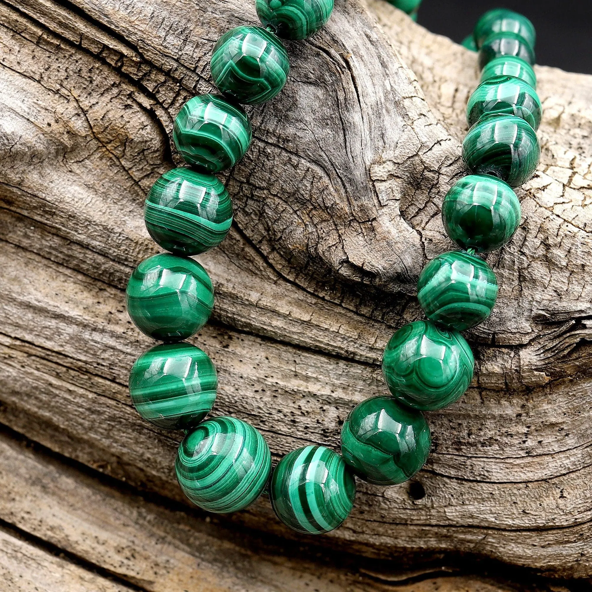 AAA Graduated Natural Green Malachite Smooth Round Beads 18.5" Long Finished Necklace Strand