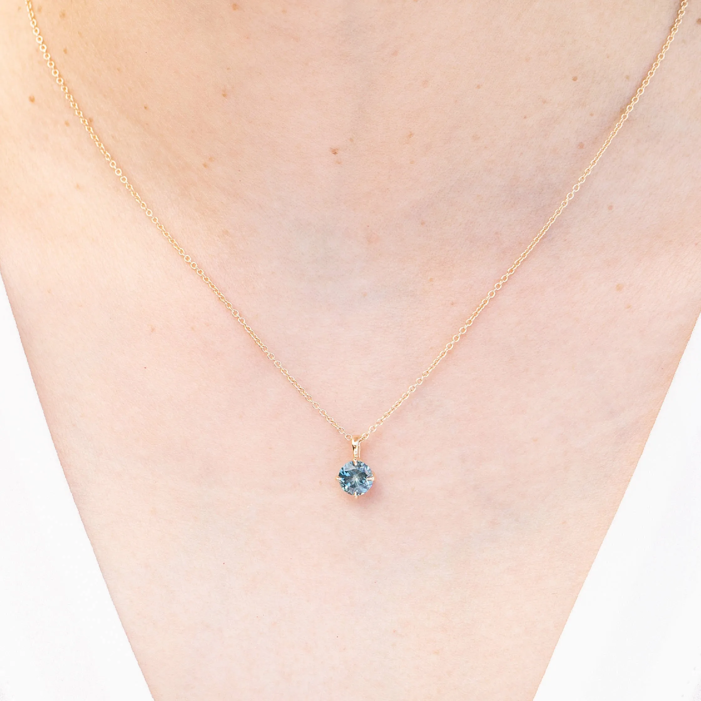 Alice Necklace 5.5mm 0.80ct Montana Sapphire (One of a kind)