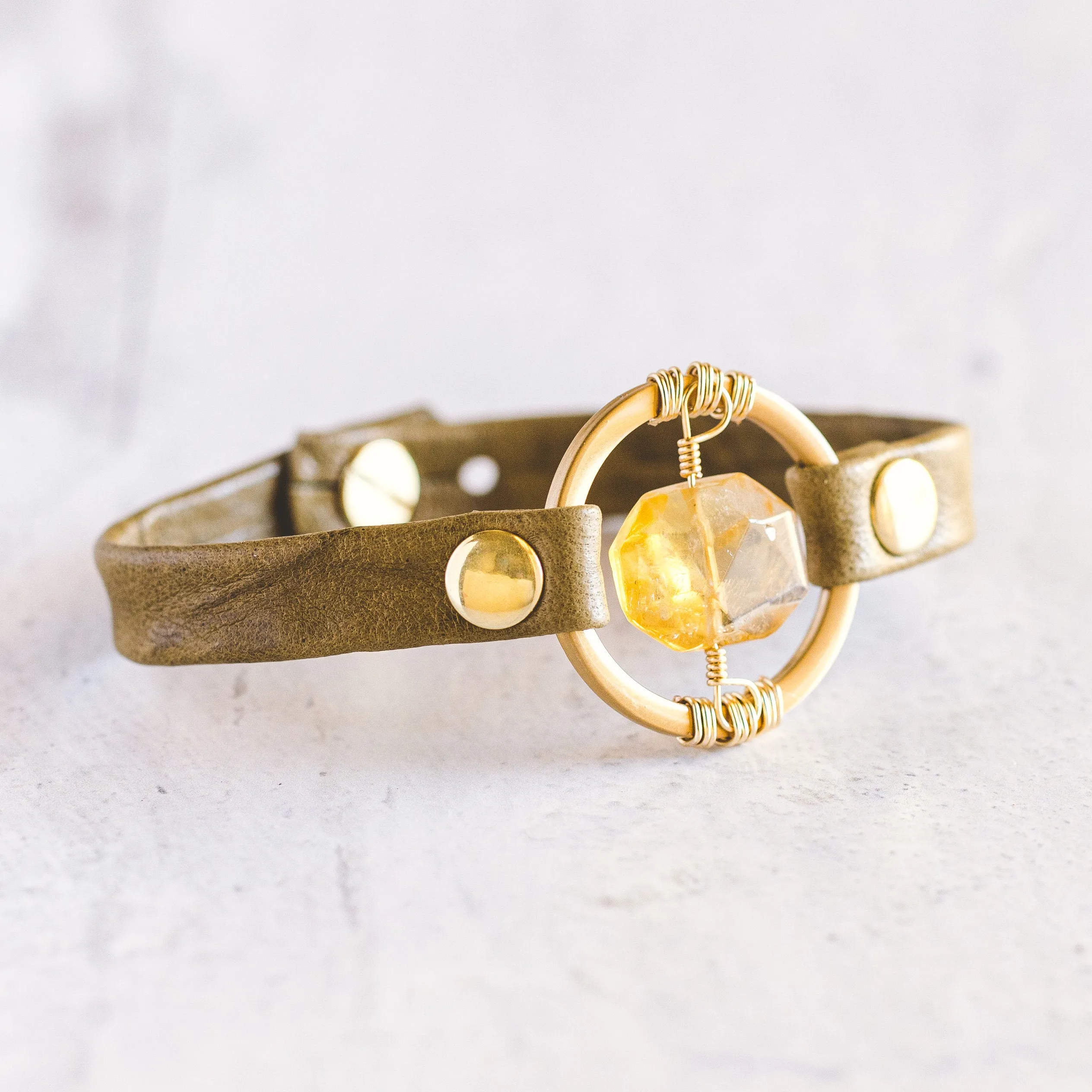 Be the Light Bracelet - Brushed Gold - Citrine