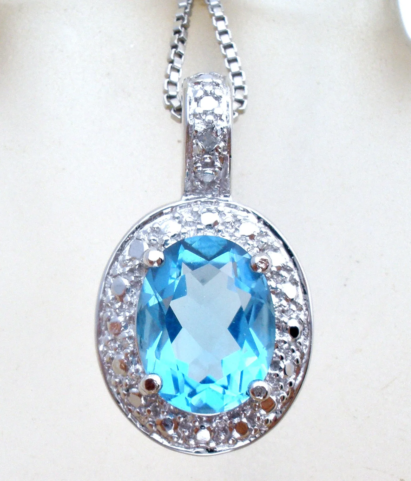 Blue Topaz & Diamond Necklace 925