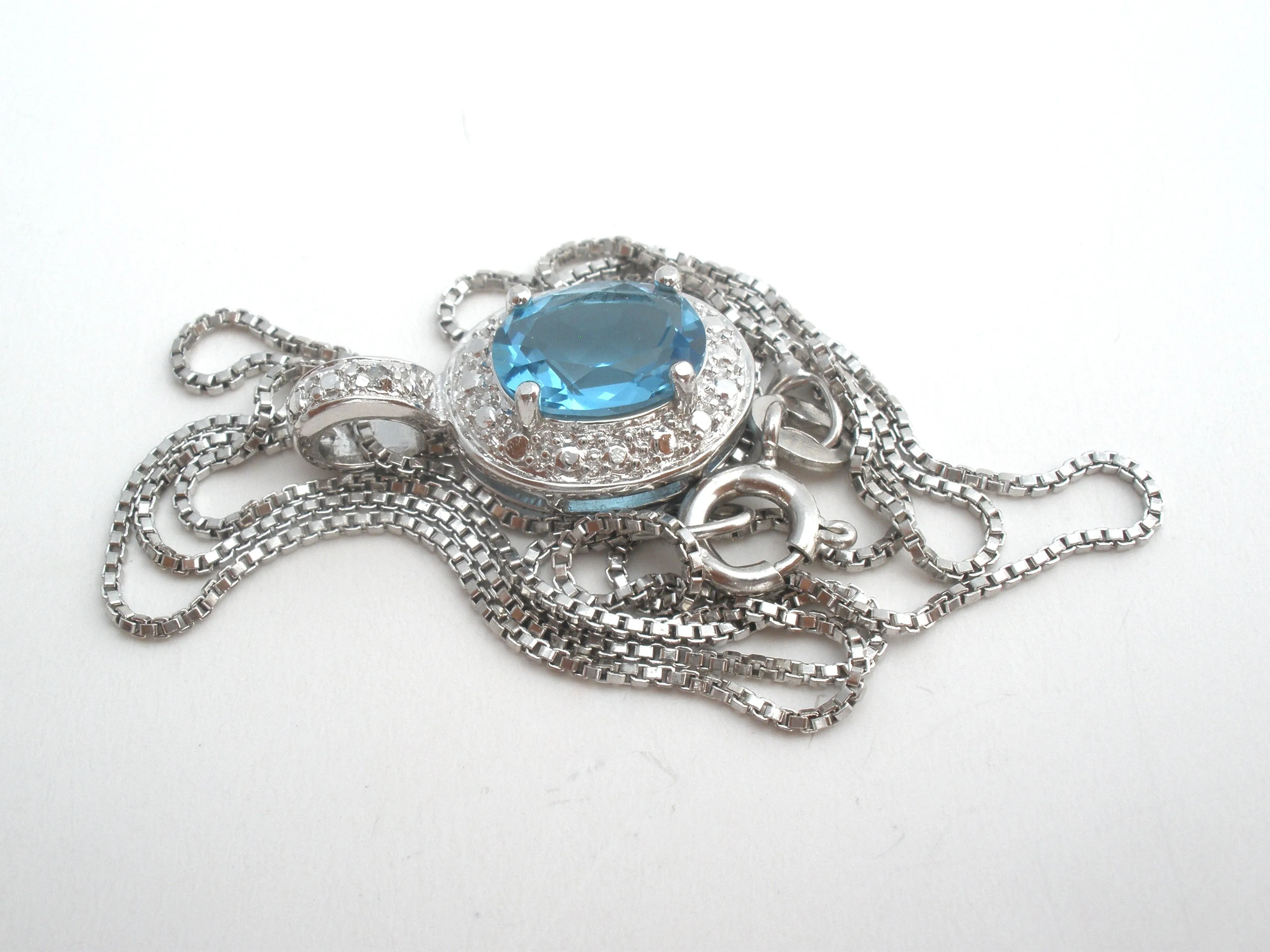 Blue Topaz & Diamond Necklace 925