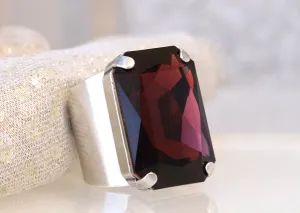 BURGUNDY RING