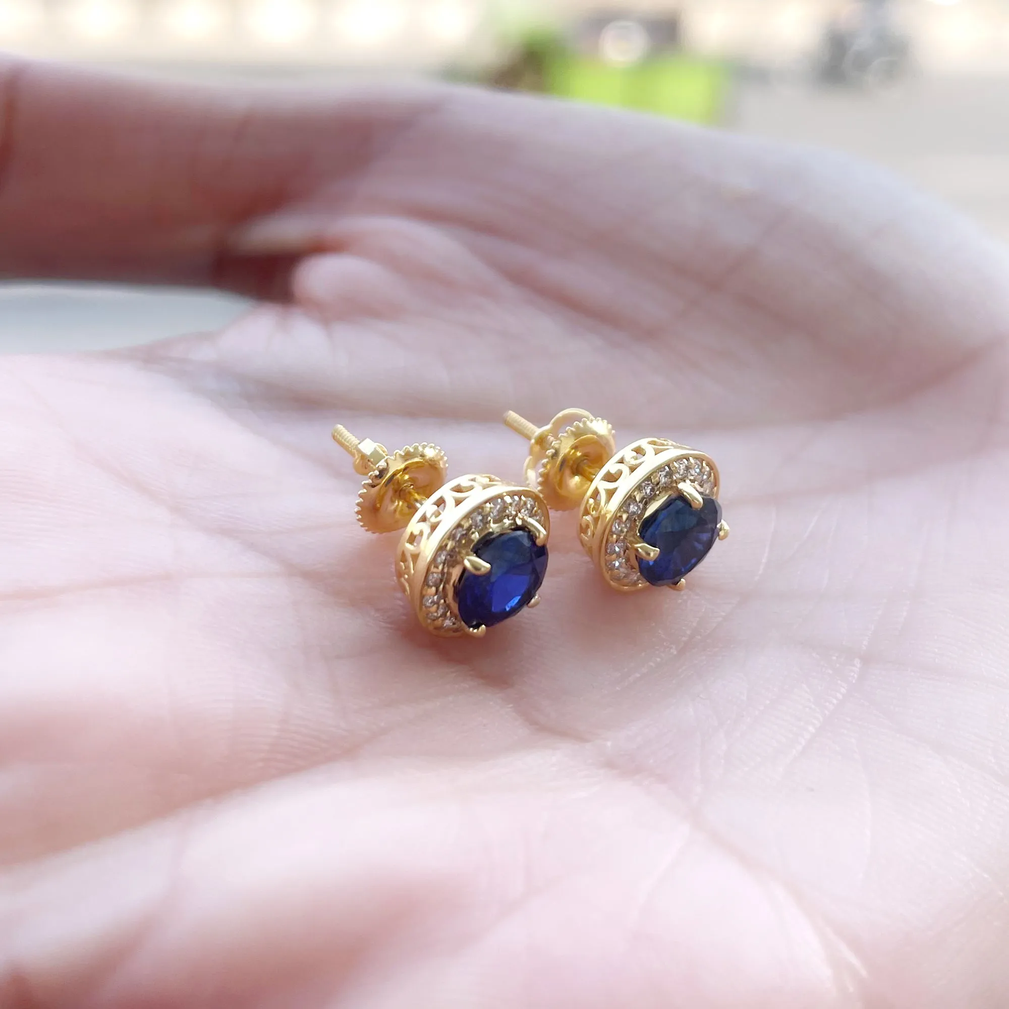 Classic Lab Grown Blue Sapphire And Moissanite Halo Bridal Jewelry Set