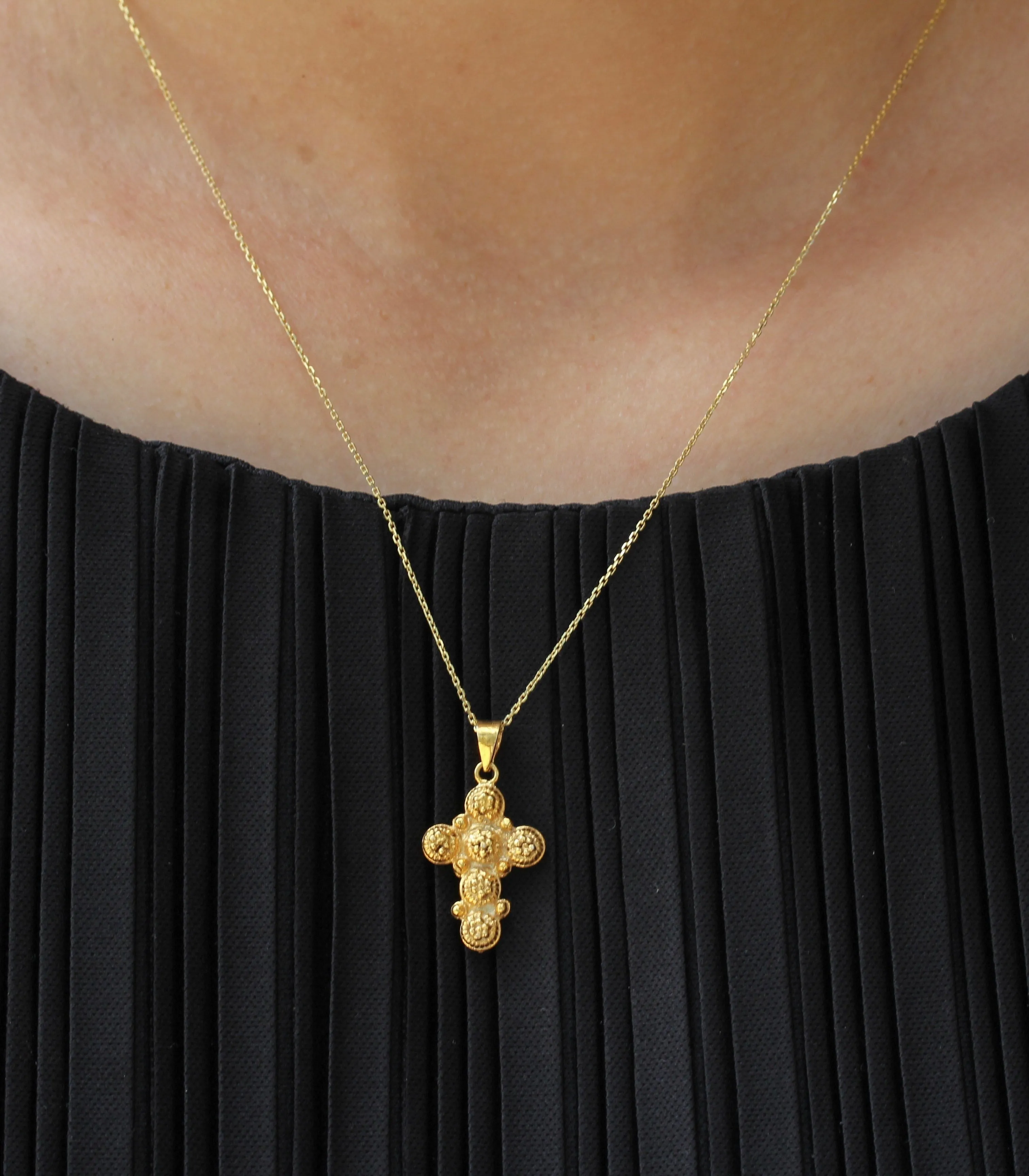 Cross Pendant Necklace