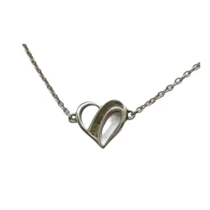 Dune Jewelry Traveling Heart Delicate Chain Bracelet