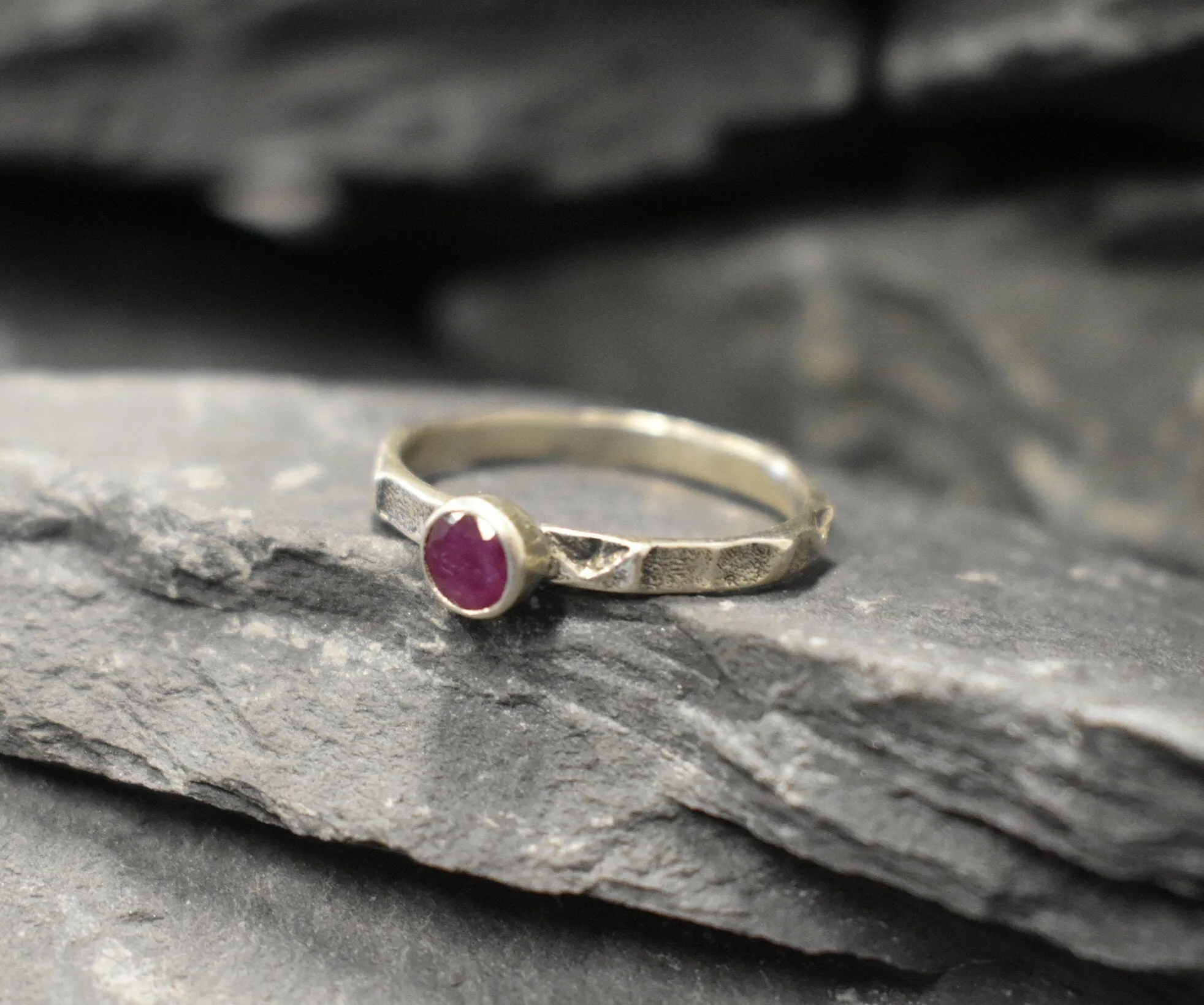 Genuine Ruby Ring - Red Round Ring - Hammered Silver Band