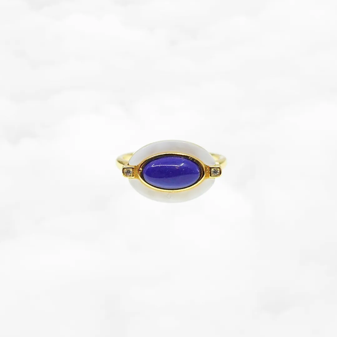 Gold Retro Lapis Ring