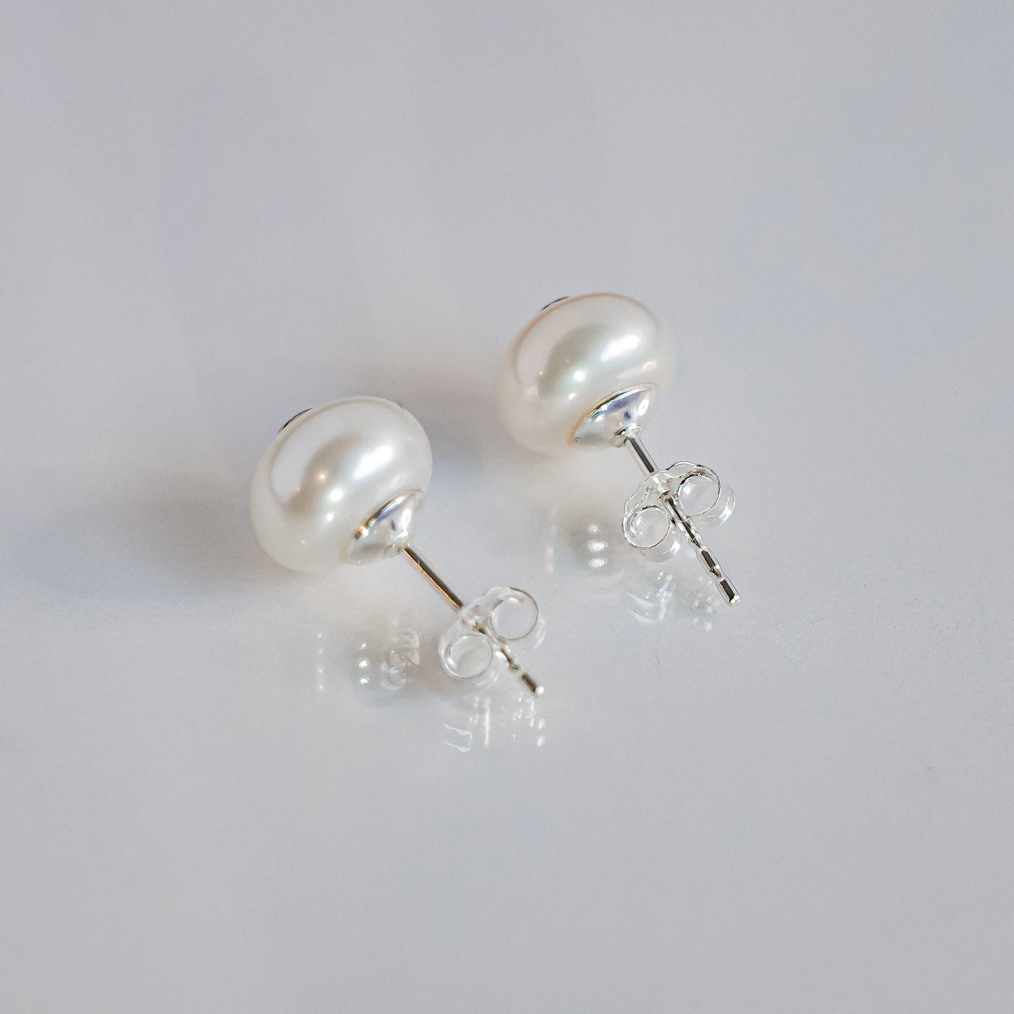 HERA Peridot Pearl Earrings