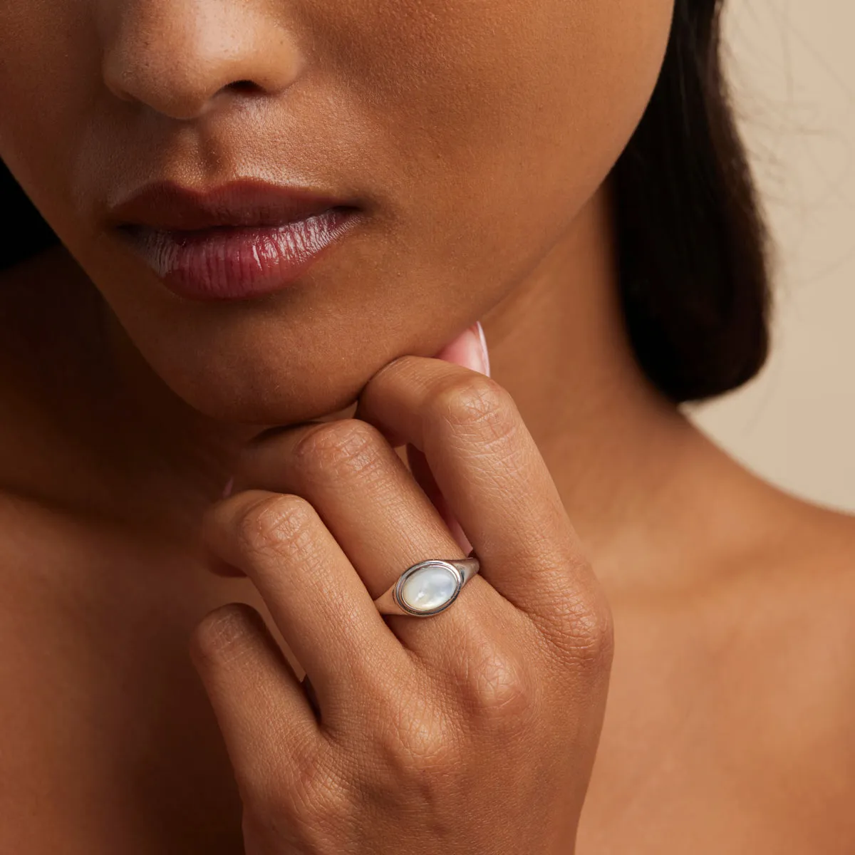 Mother of Pearl Cocktail Ring in Silver