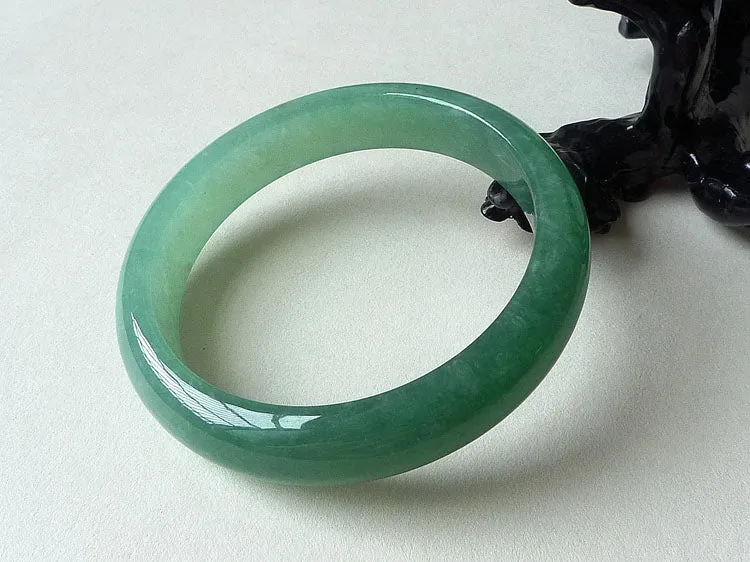 Natural Jade Bangle Jadeite Bangle Internal Diameter 56.5mm BER223