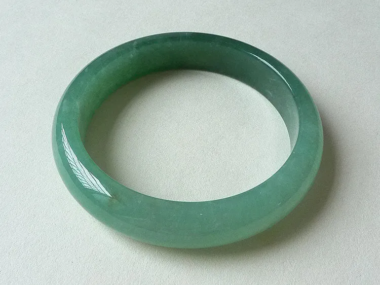 Natural Jade Bangle Jadeite Bangle Internal Diameter 56.5mm BER223