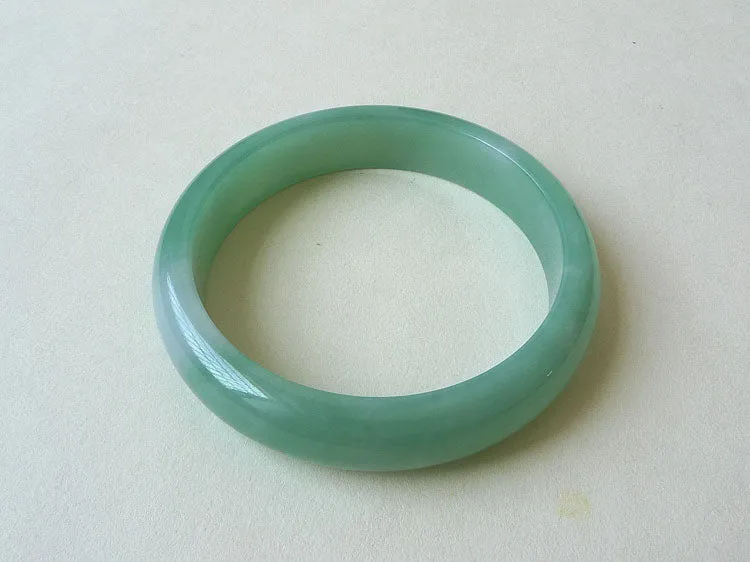 Natural Jade Bangle Jadeite Bangle Internal Diameter 57.7mm BER356