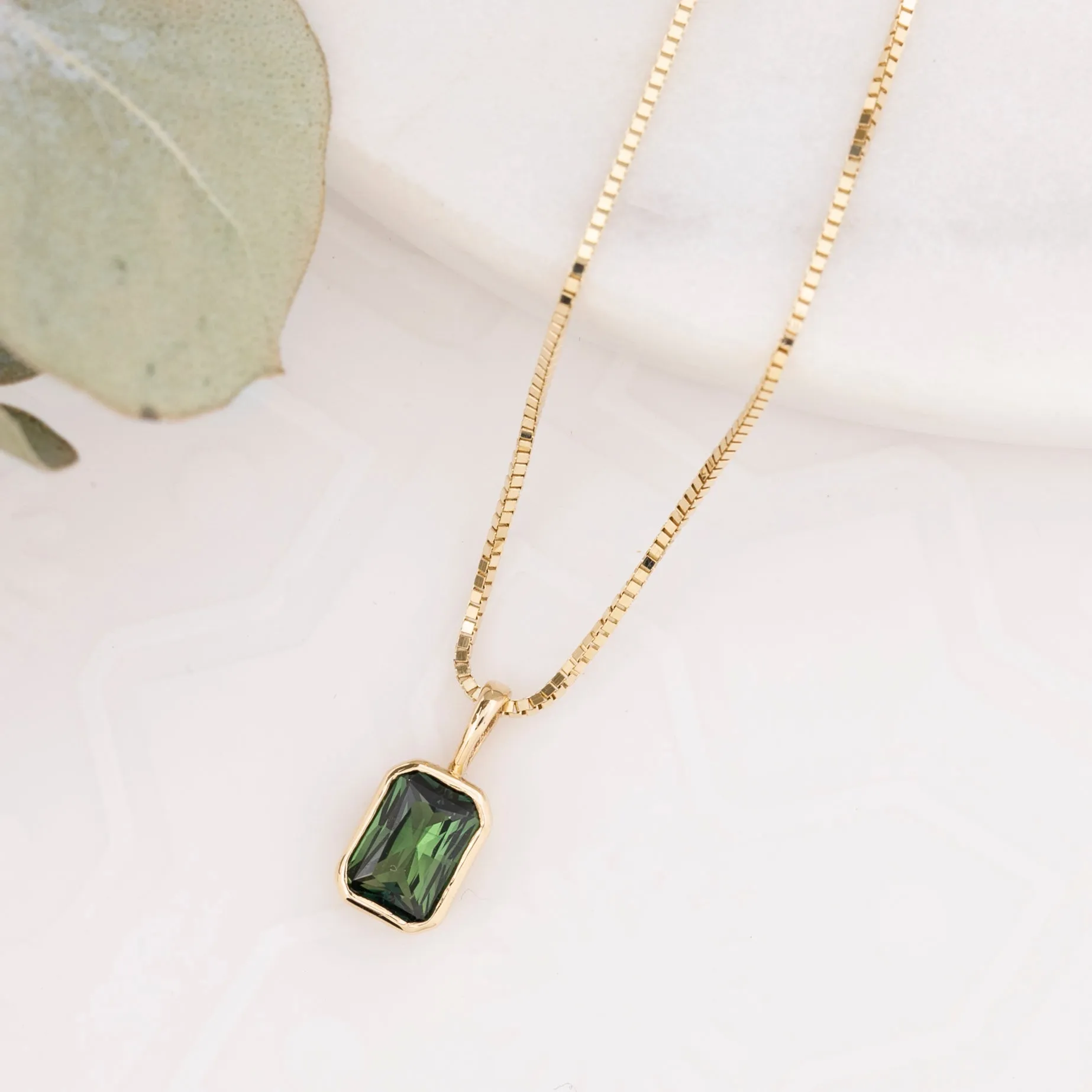 Patia Necklace Green Sapphire, 14K Yellow Gold (One of a kind)