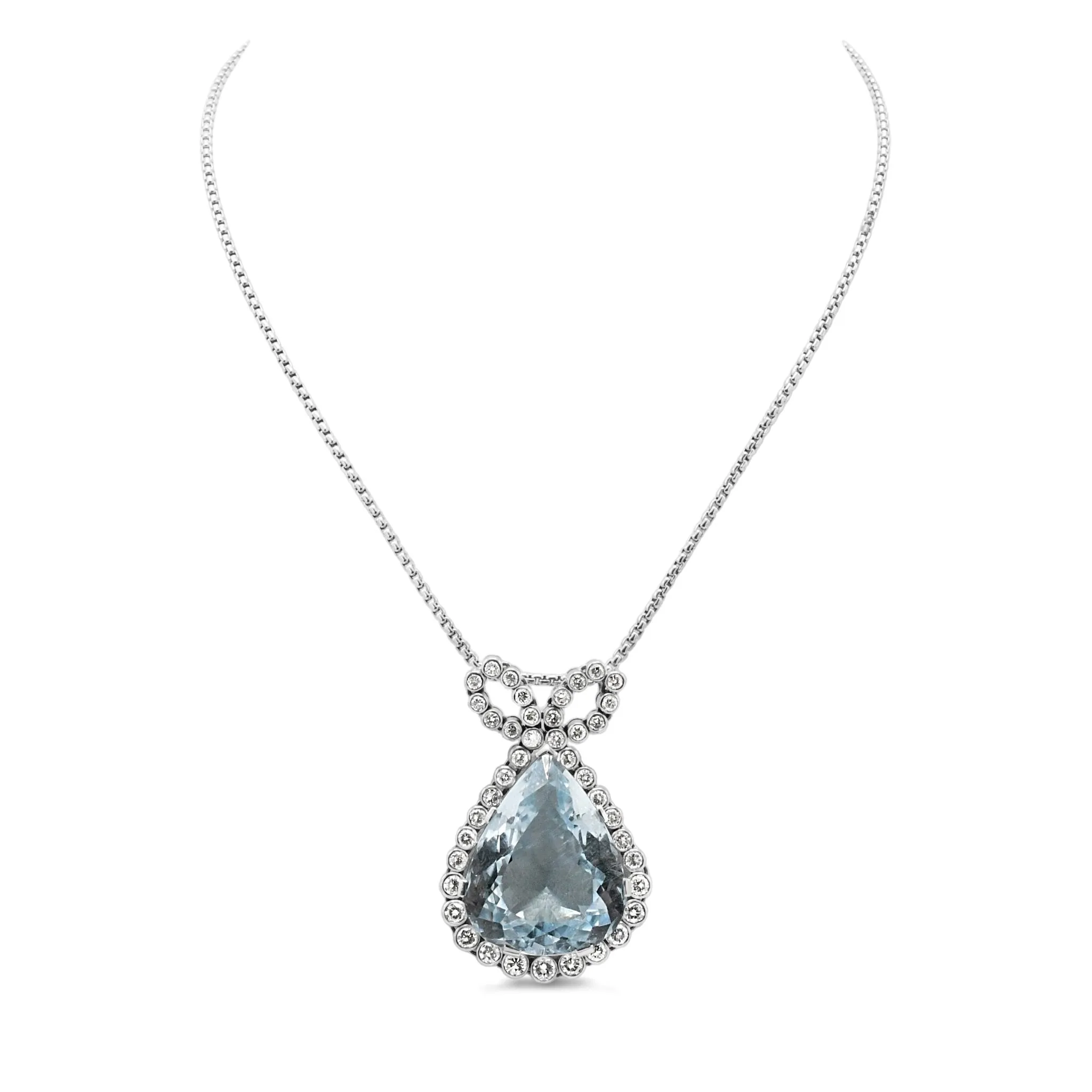 Pear Shaped Aquamarine & Diamond Pendant Necklace