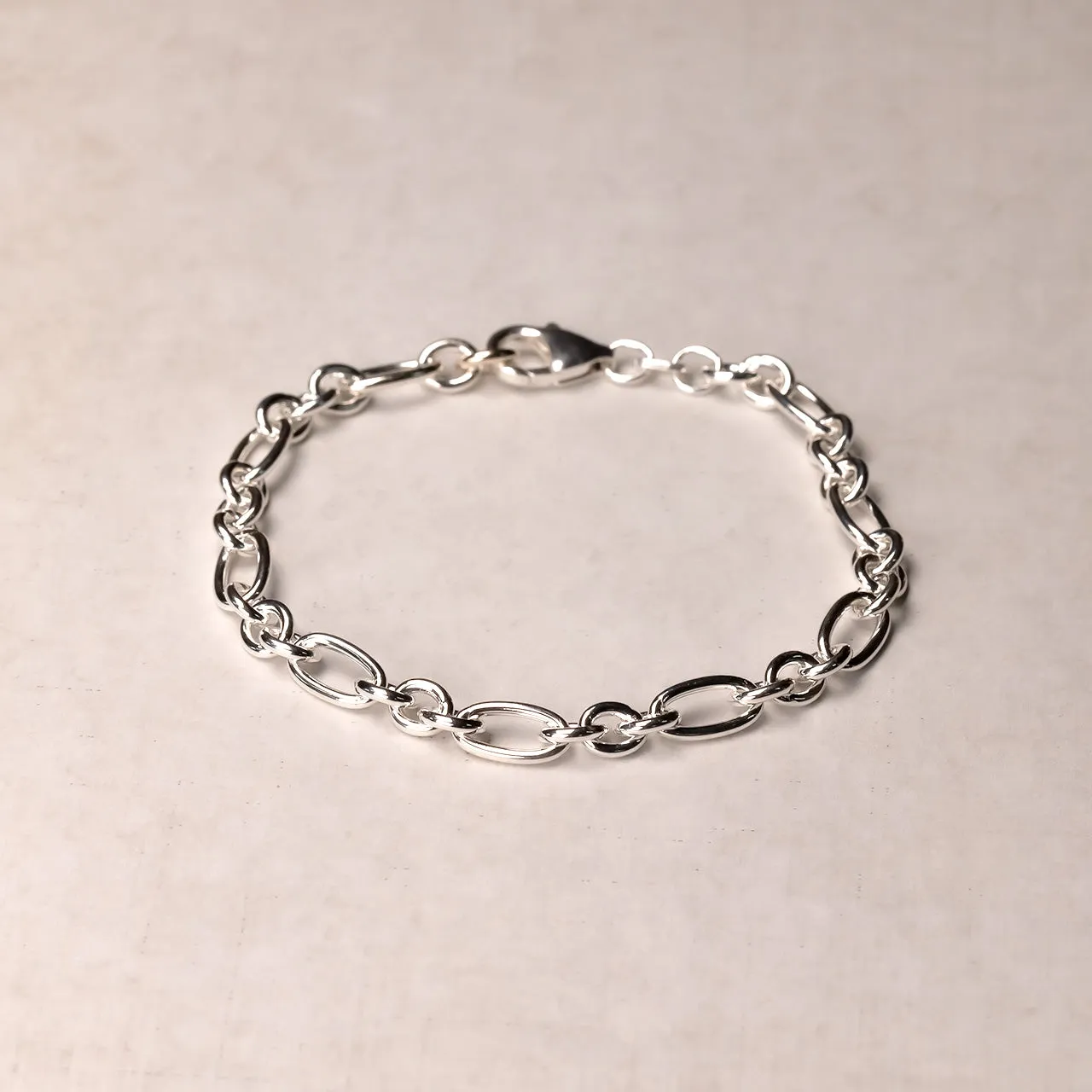 Silver Oval Links Bracelet