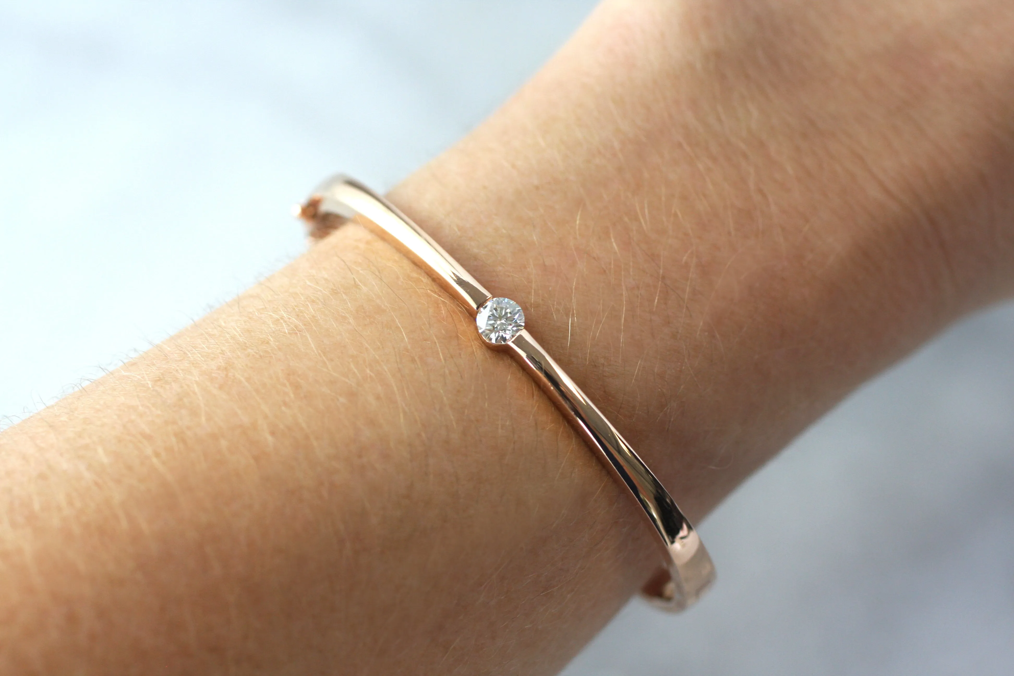 Single Diamond Bangle (Multiple Colors)