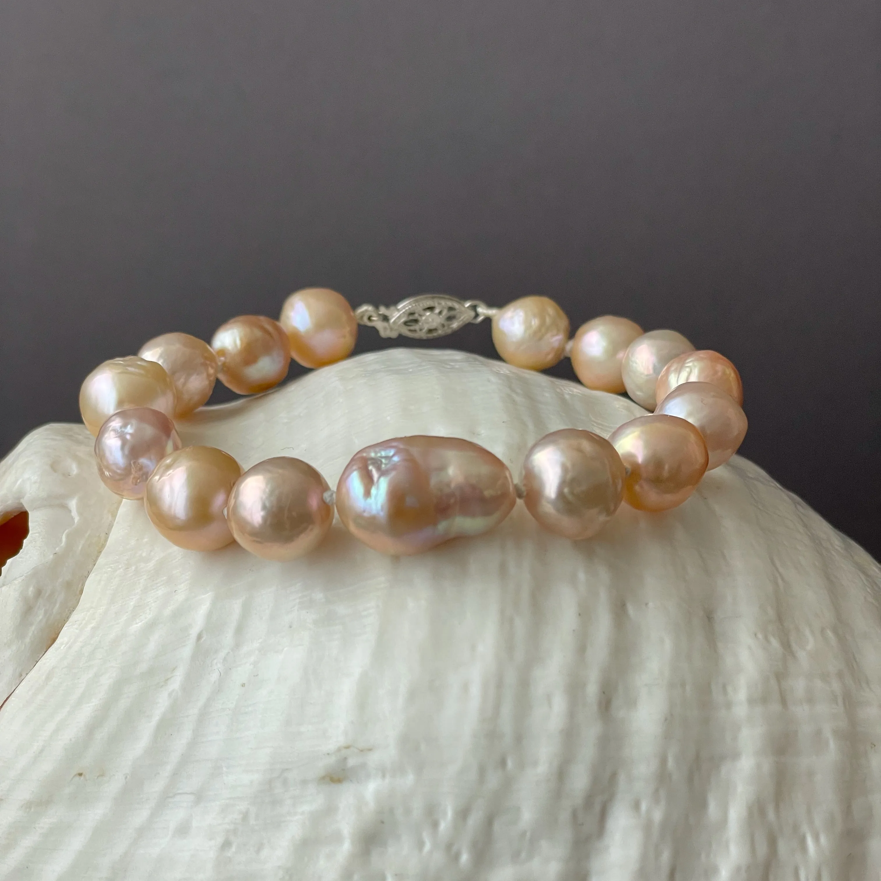 SPRING 2023 JAPAN KASUMI PEARL BAROQUE BRACELET